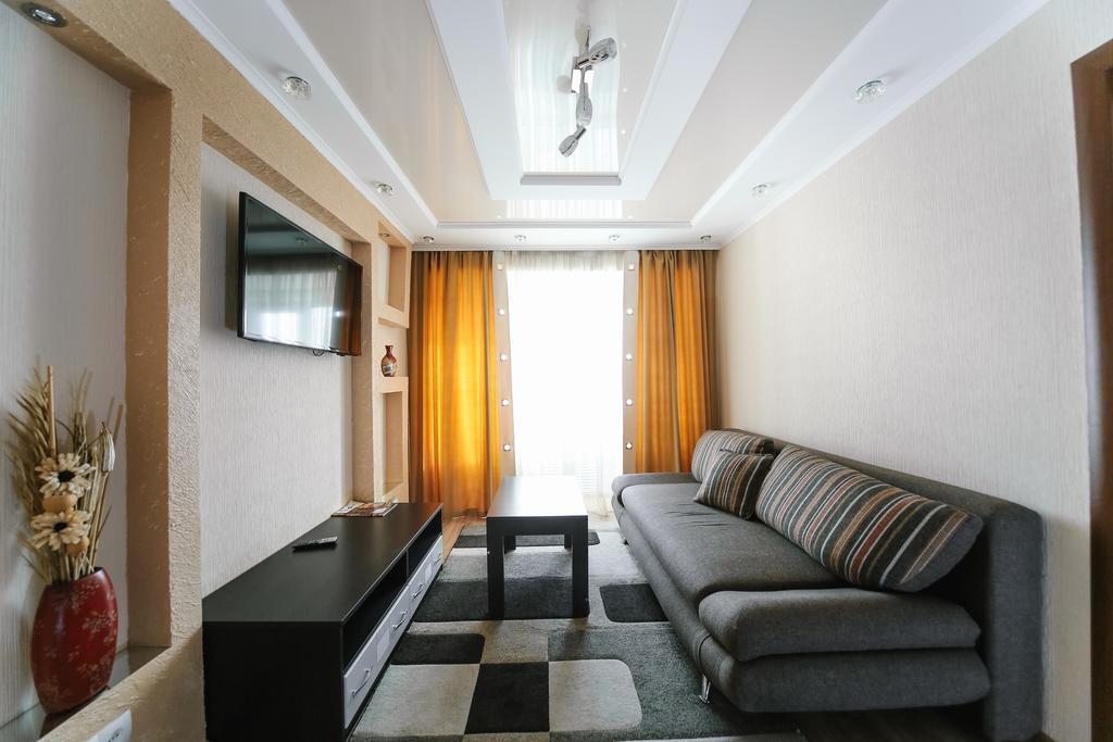Hotel Sary Arka Pawlodar Exterior foto