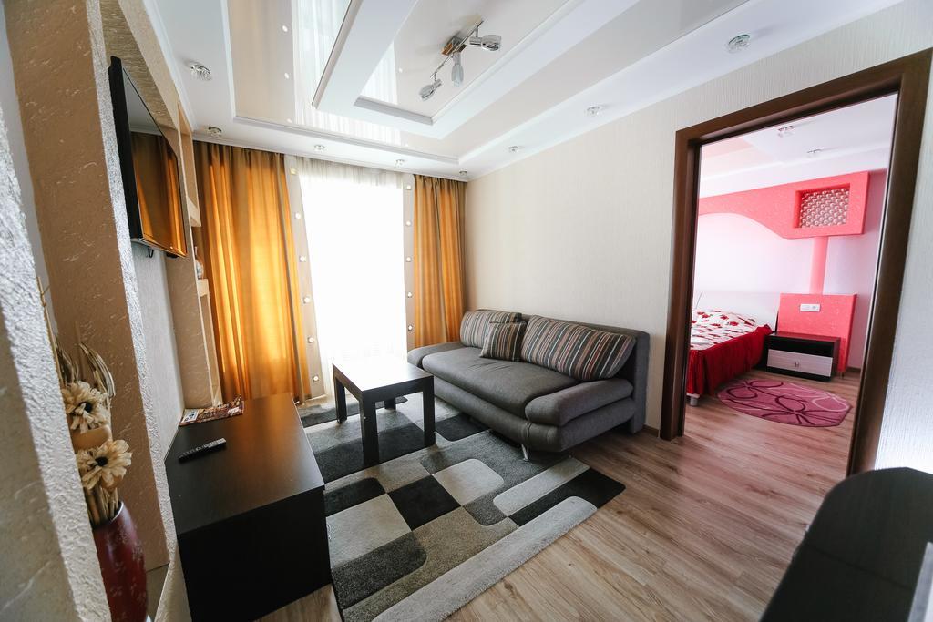 Hotel Sary Arka Pawlodar Exterior foto