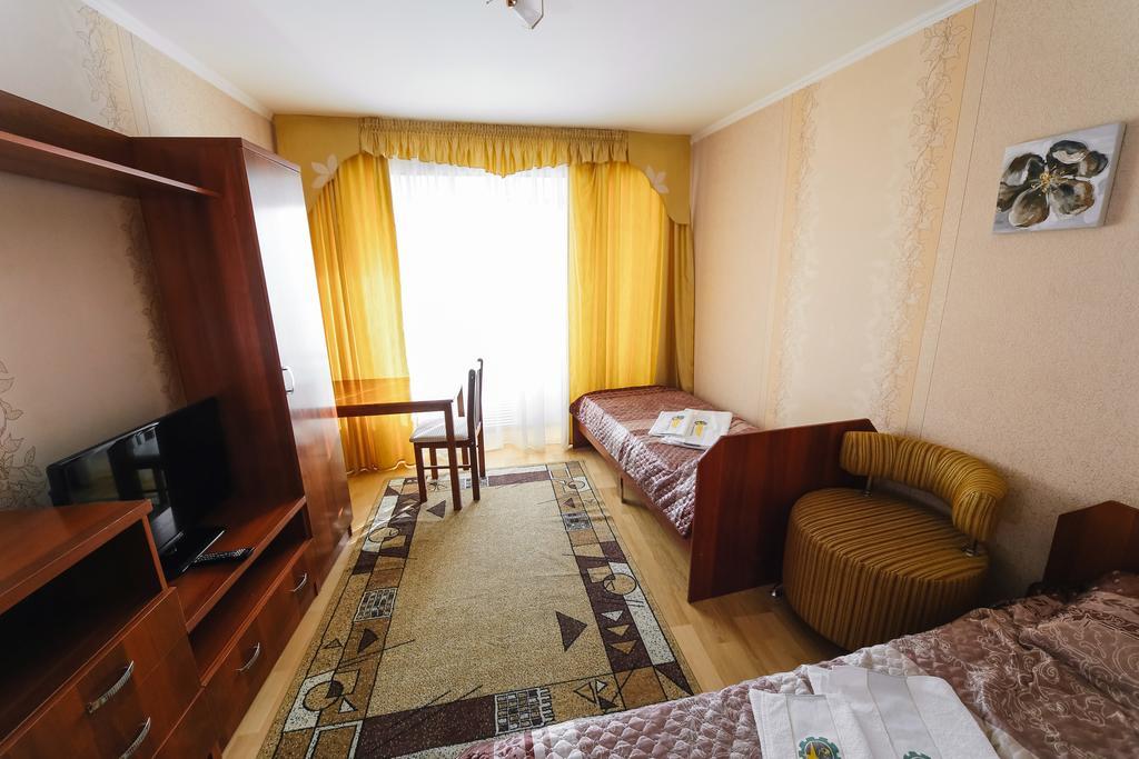 Hotel Sary Arka Pawlodar Exterior foto