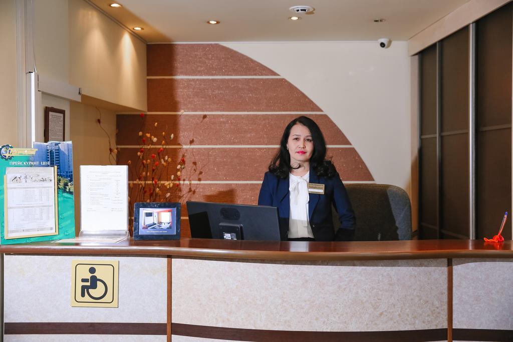 Hotel Sary Arka Pawlodar Exterior foto